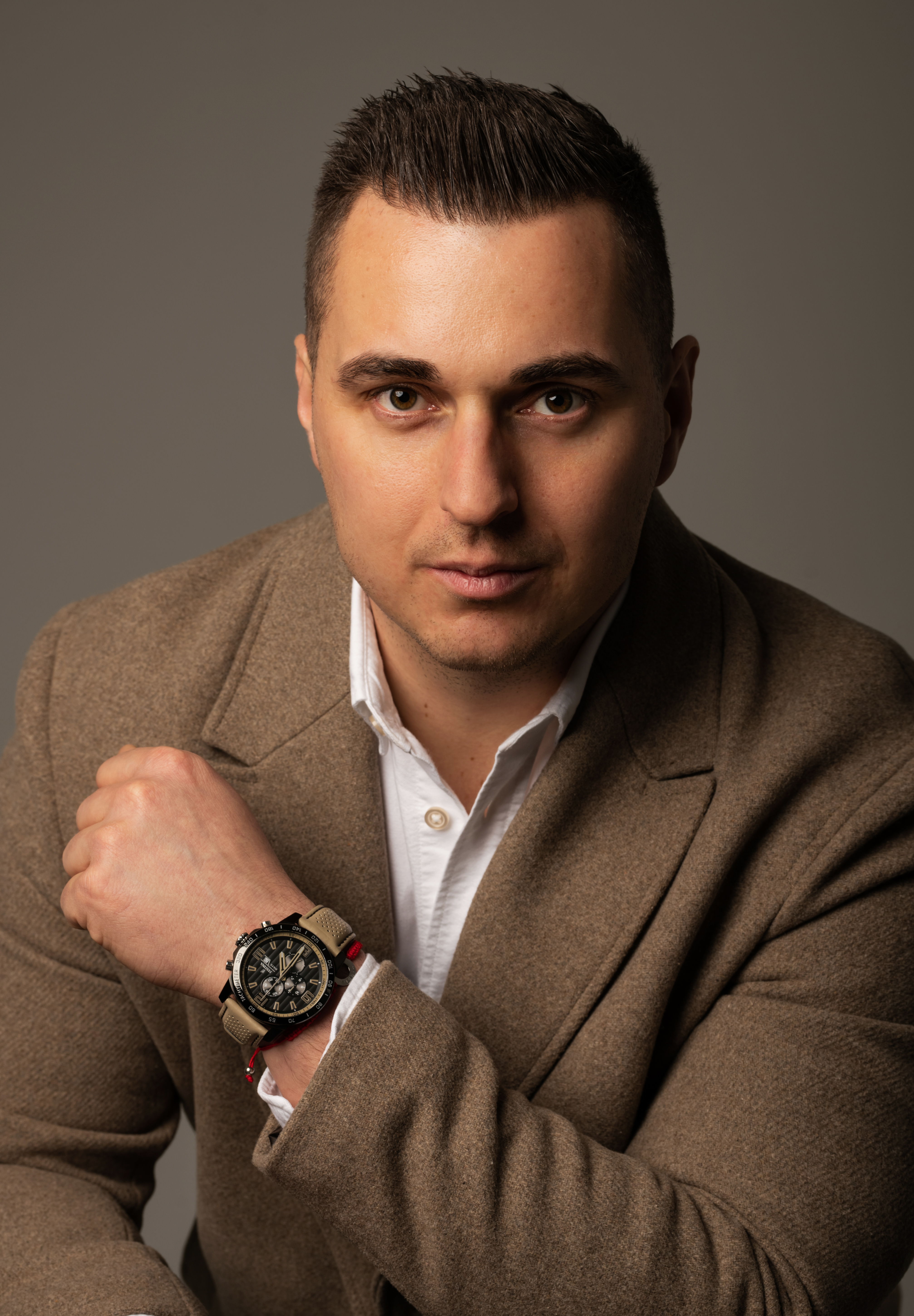 Alexander Szalonnás – Founder & CEO, DigiTech88